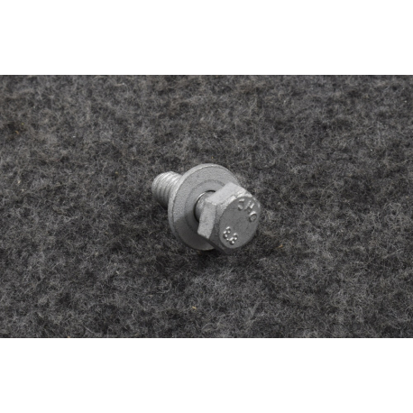 Болт крепления кожуха вентилятора Нексия GM 90324736