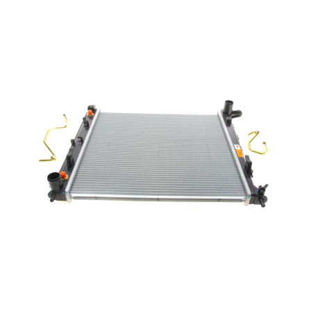Радиатор охлаждения двигателя NRF - NF 53053 - изображение №1 NF 53053