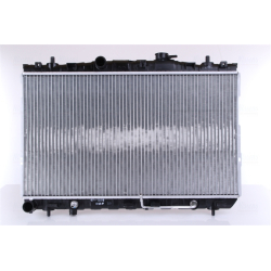 Радиатор охлаждения двигателя Nissens