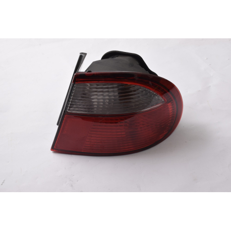 Ліхтар задній Ланос Т-100 зовнішній правий стандарт оригінал УЦІНКА 96324637 RSP