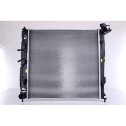 Радіатор охолодження двигуна Nissens